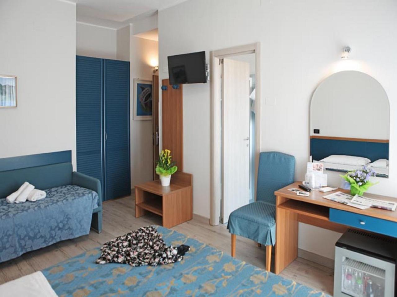 Hotel Mondial Porto Recanati Εξωτερικό φωτογραφία