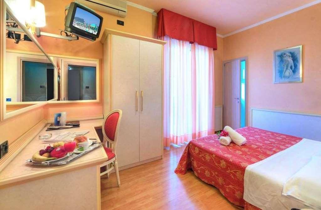 Hotel Mondial Porto Recanati Δωμάτιο φωτογραφία